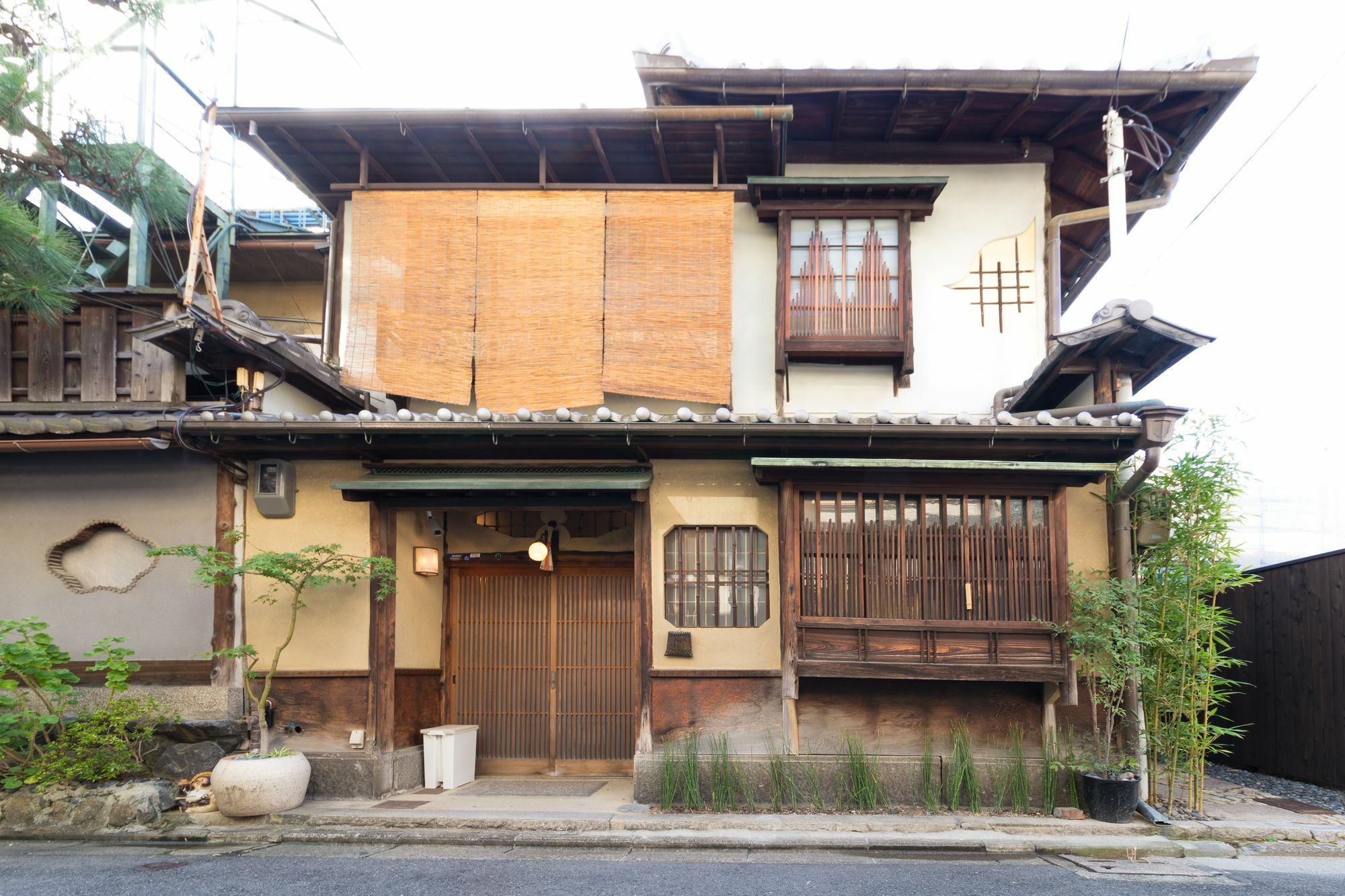 Kumomachiya Gionhanami 京都 外观 照片